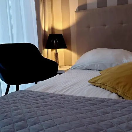 Dluga No 4 - Gdyně