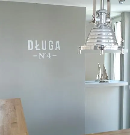 Nocleg ze śniadaniem Długa No. 4 3*