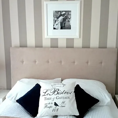 Nocleg ze śniadaniem Długa No. 4 Gdynia