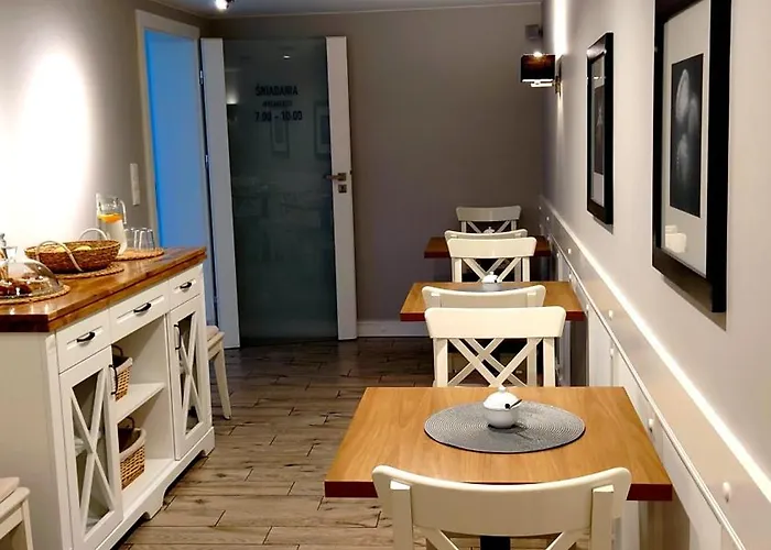 Dluga No 4 - Couette-café