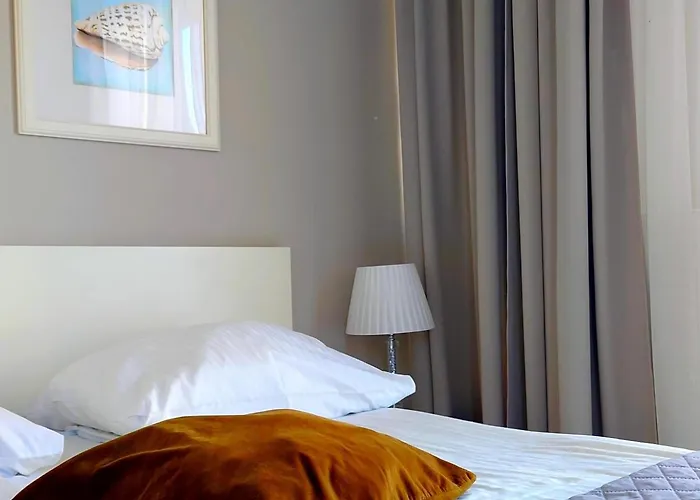 Dluga No 4 - 3* Gdynia