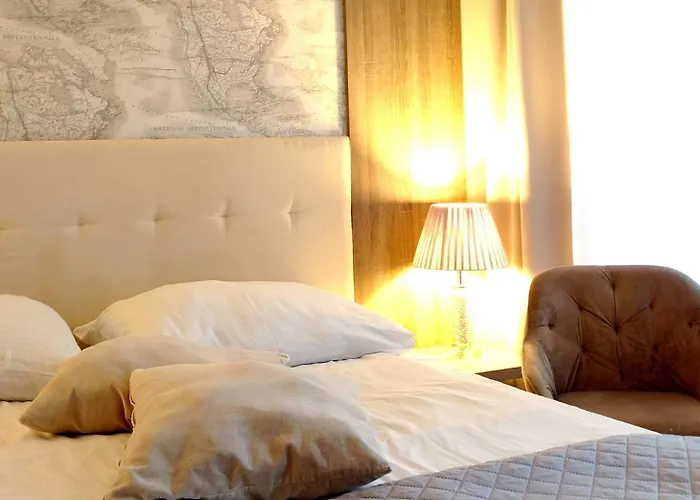 Dluga No 4 - Couette-café 3*